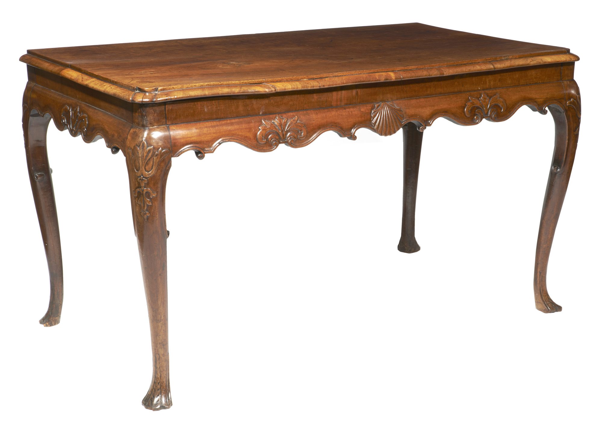 Characteristics of Irish furniture during the period O