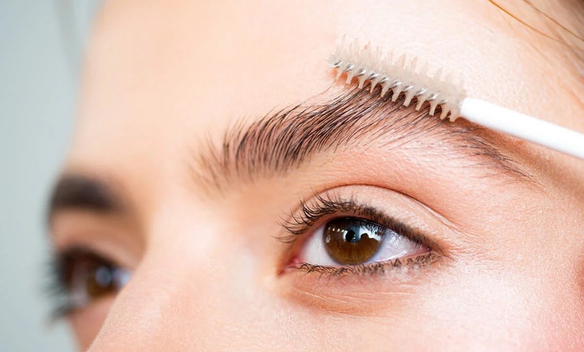 Cómo hacer crecer las cejas de manera rápida