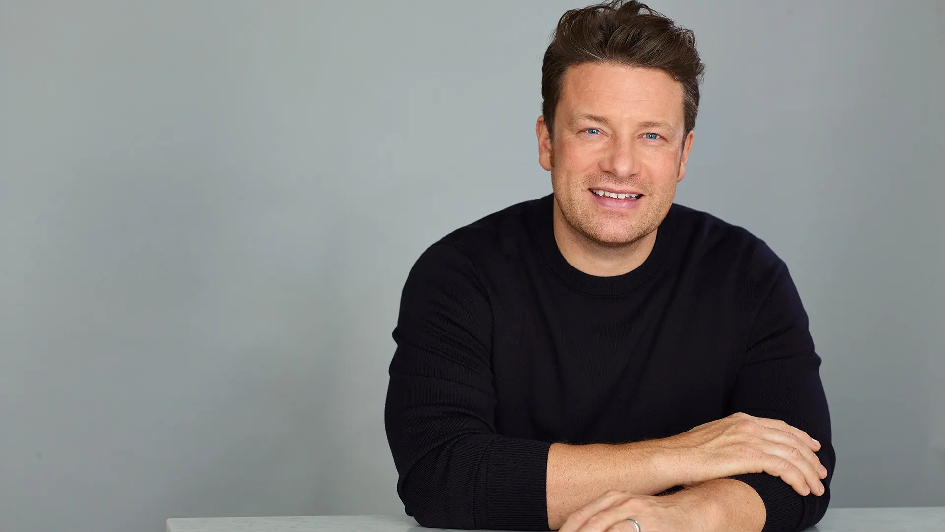 Jamie Oliver Net Worth OtakuKart