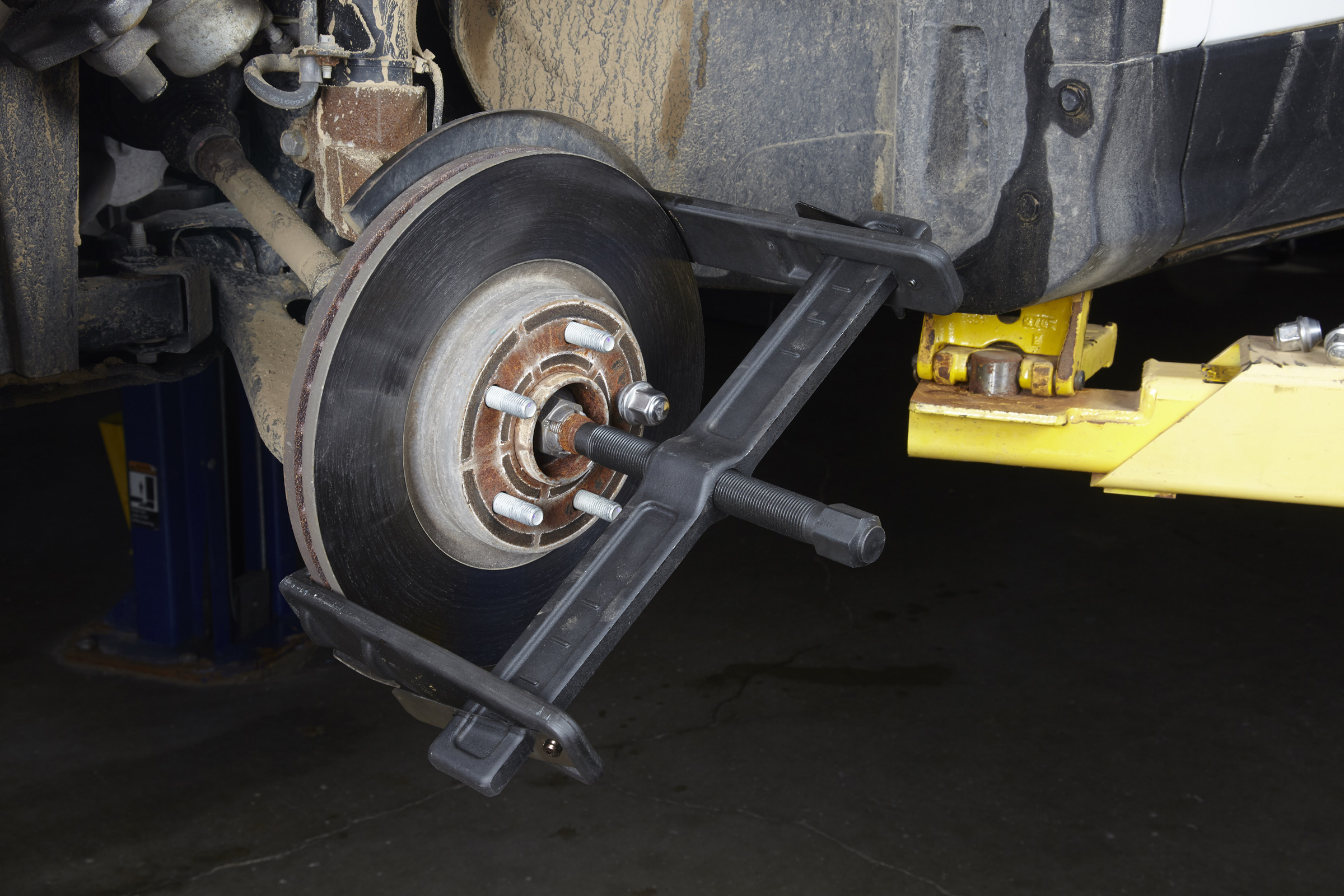 Brake Drum and Rotor Puller Brake Drum Puller OTC Tools