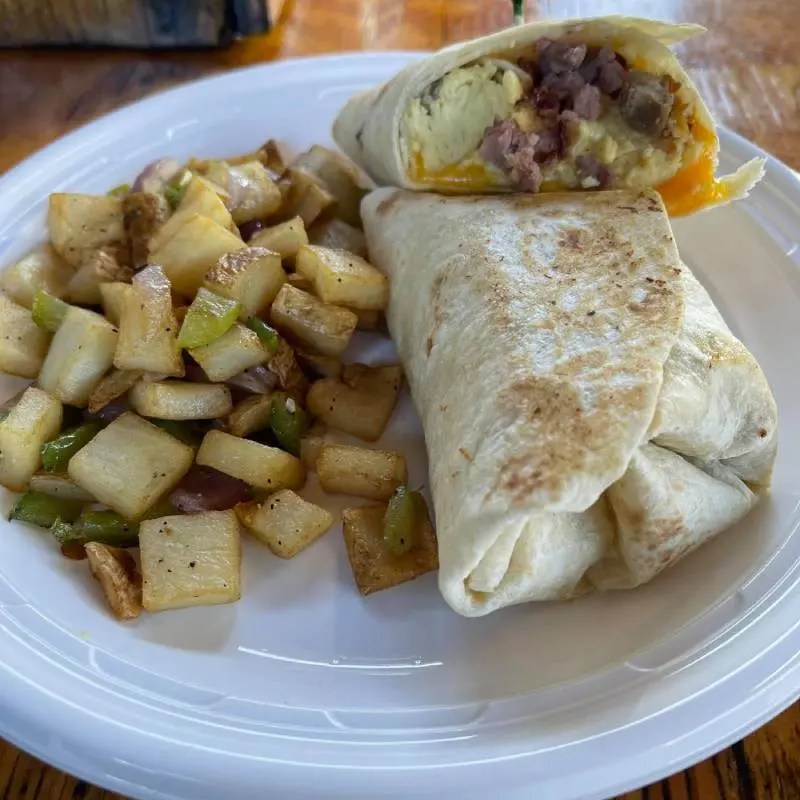 Off The Hook Bar and Grill, Outdoor Sports Bar in Panama City Beach