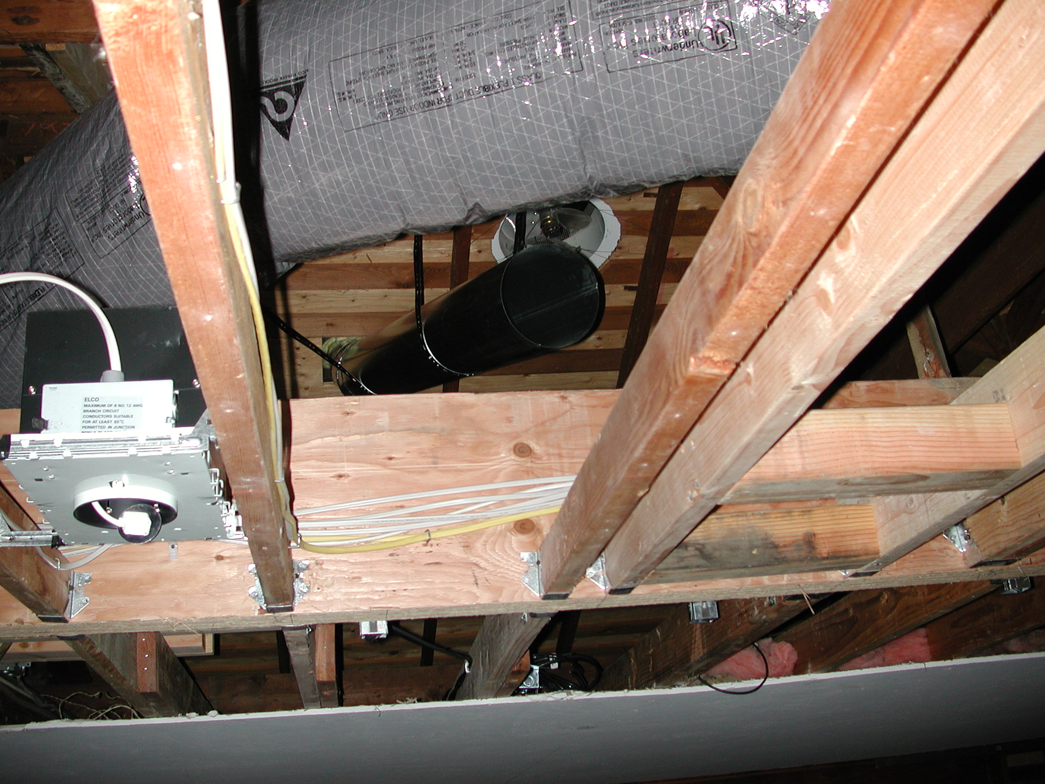 01/28 Duct for the range hood