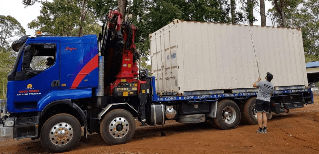 CRANE TRUCK HIRE & TRANSPORT SERVICES GOLD COAST & BRISBANE Crane