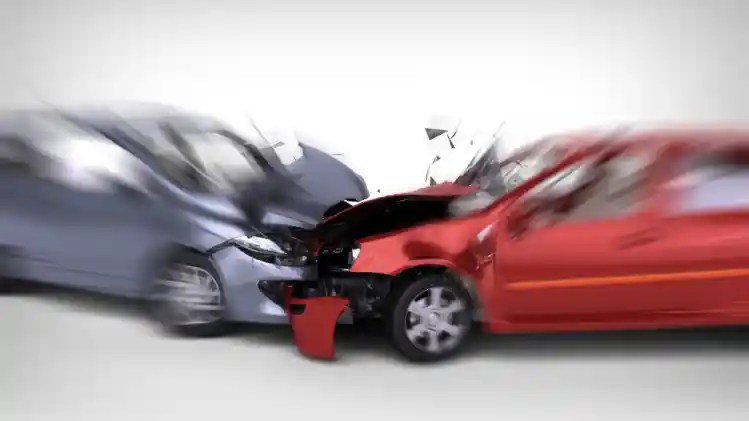 Unduh Gambar Mobil Avanza Bekas Tabrakan