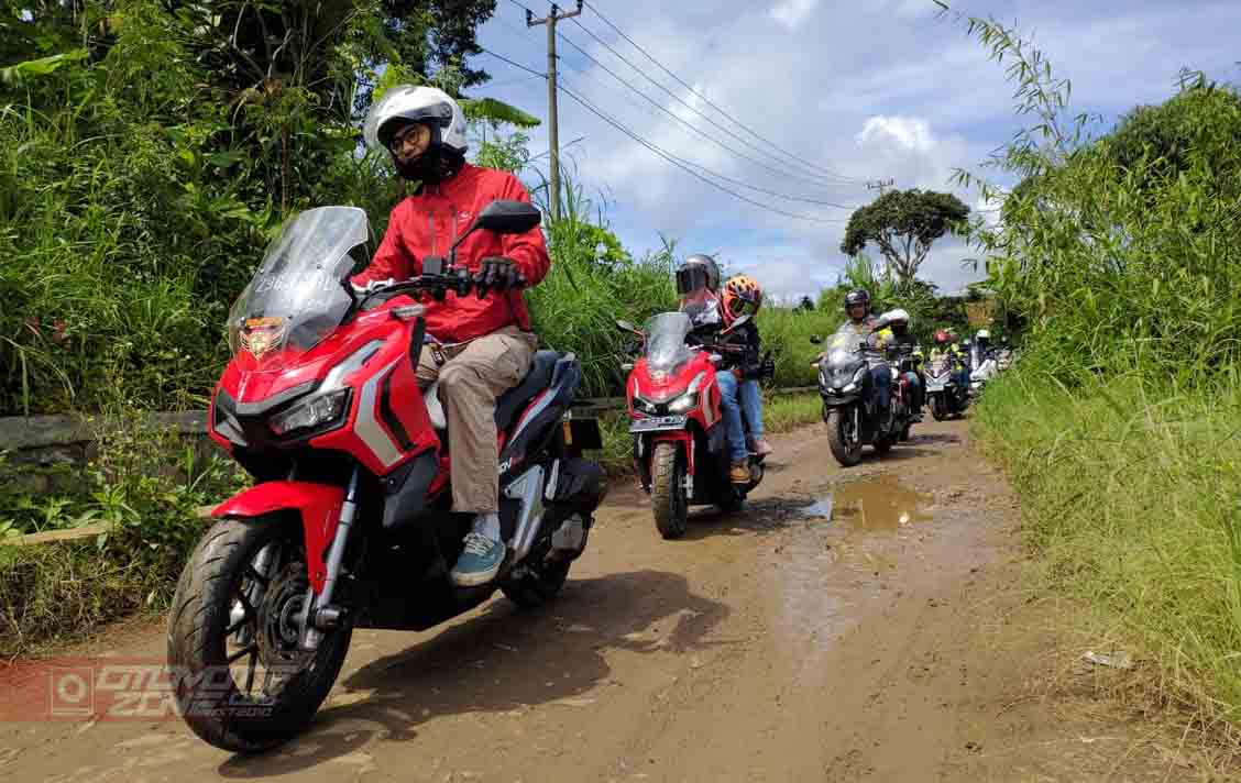 Pentingnya Defensive Riding Sebelum Sepeda Motor Bergerak