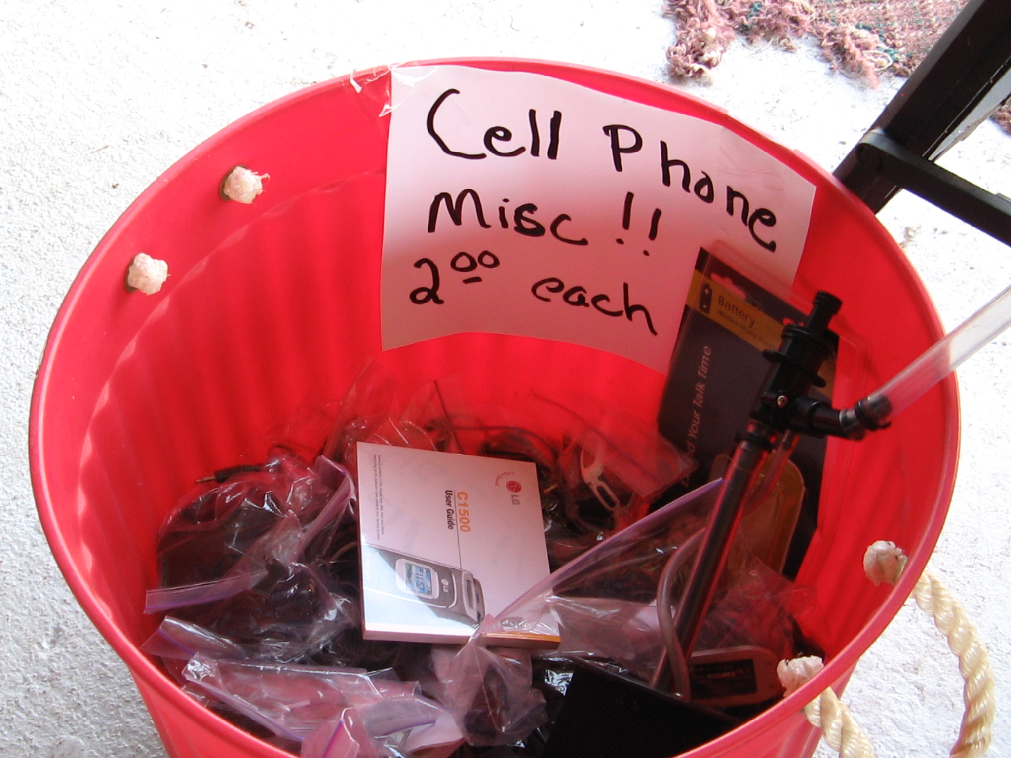 Mary's Ramblin's LONG BEACH GARAGE SALE