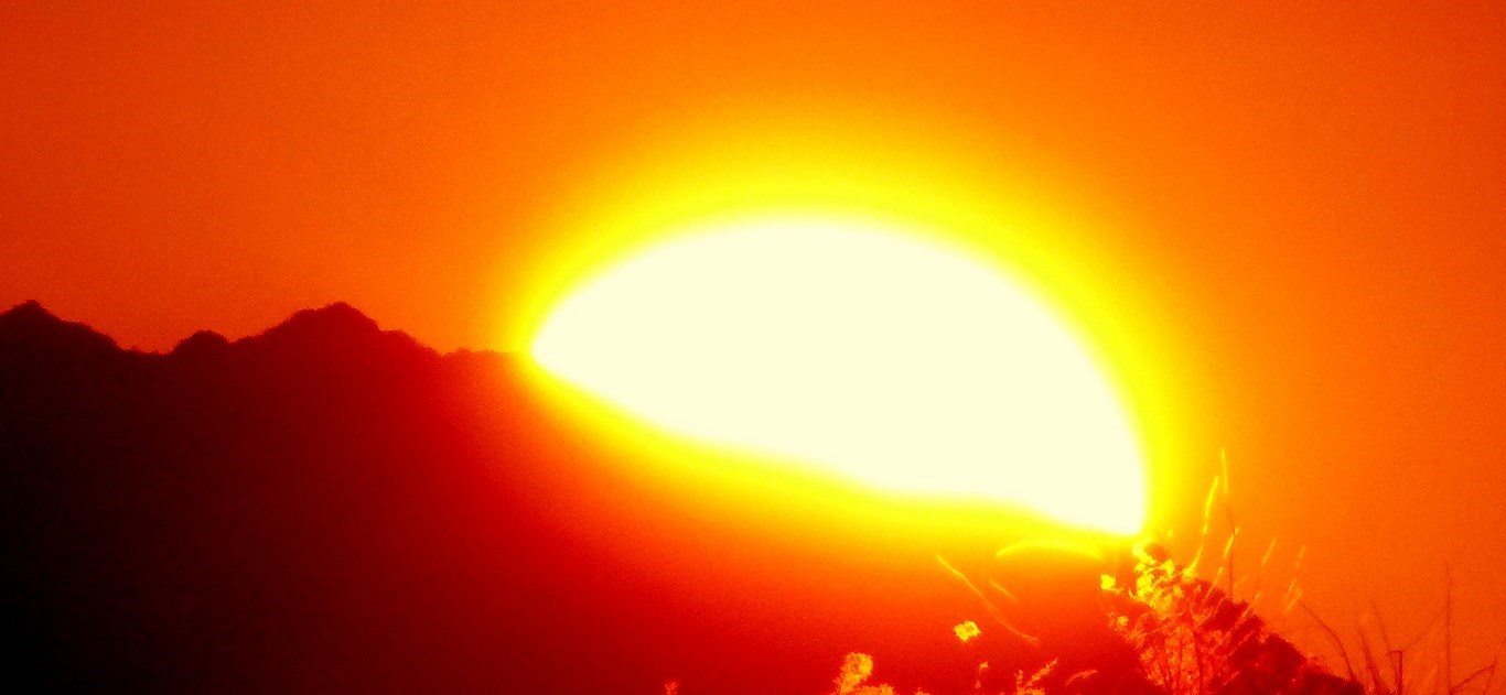 An Early Morning Fireball Over Yuma, Arizona Jim Jaillet