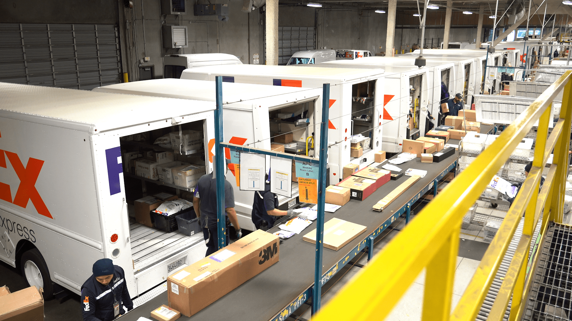 Flex Driver 3 Days a week ! in Calgary, Canada FedEx.