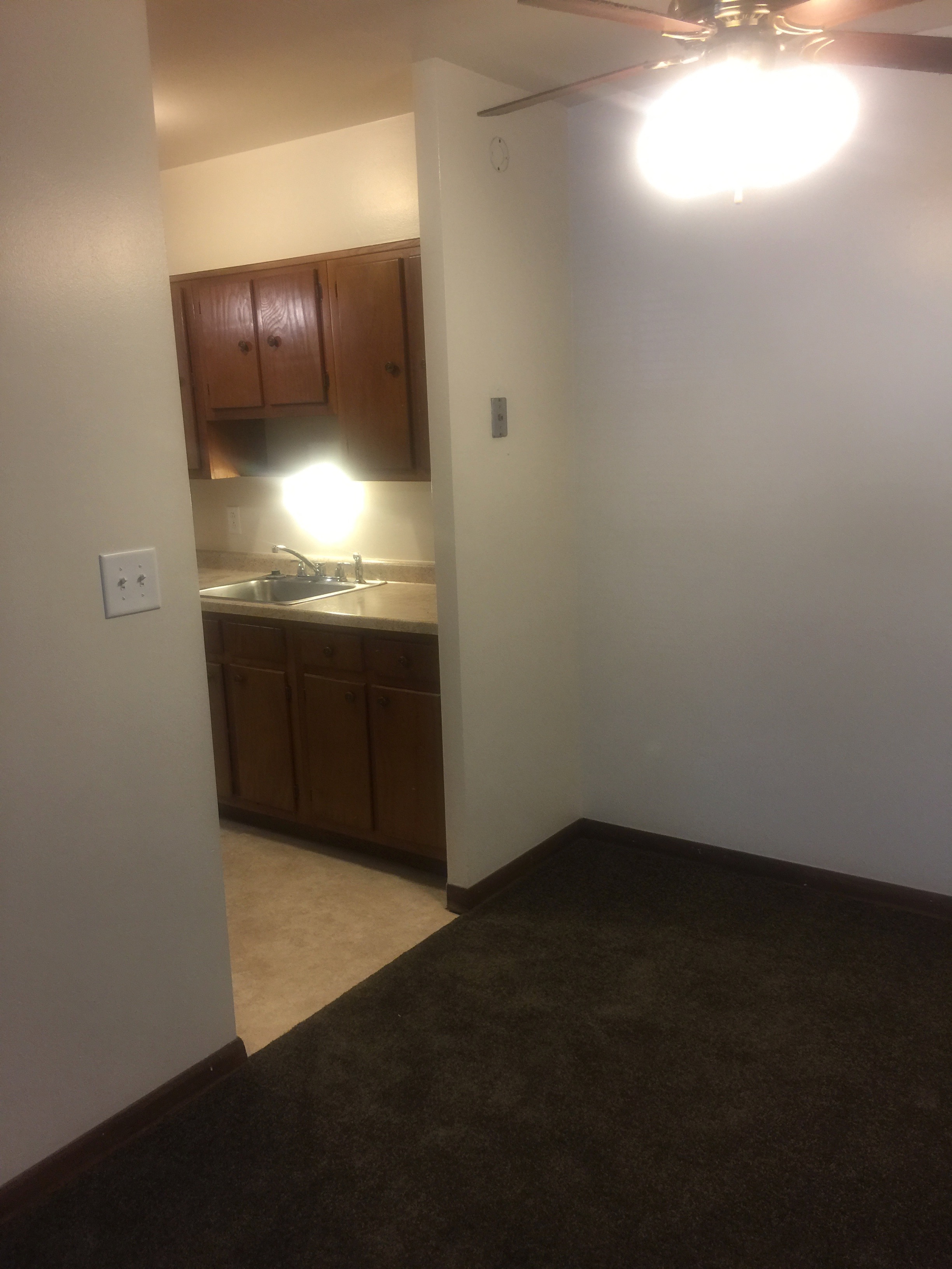 Ottawa Arms Apartments 2 Bed & 2 Bath Apartments