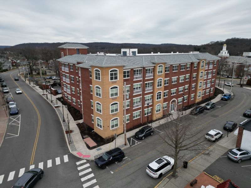 New 52unit luxury rental building in Pompton Lakes fetches 20 million