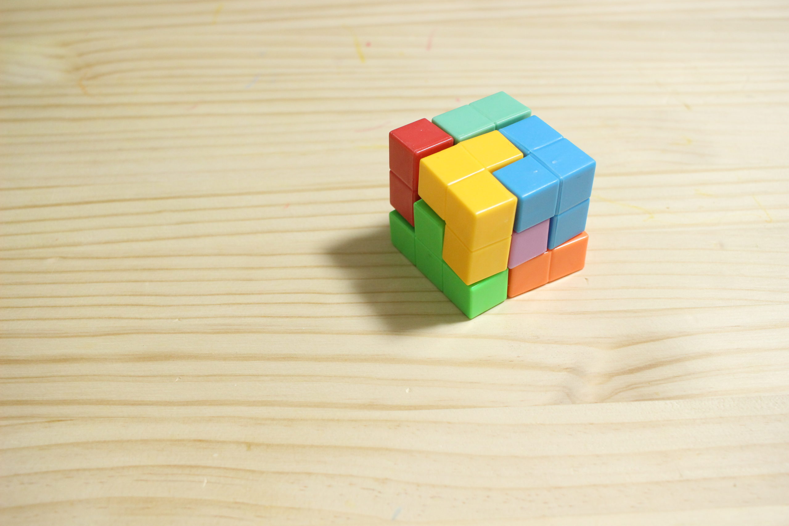 【ダイソー】「IQパズルブロック」は100均版ニキーチンの積み木でした！【レビュー】 おうちdeモンテ
