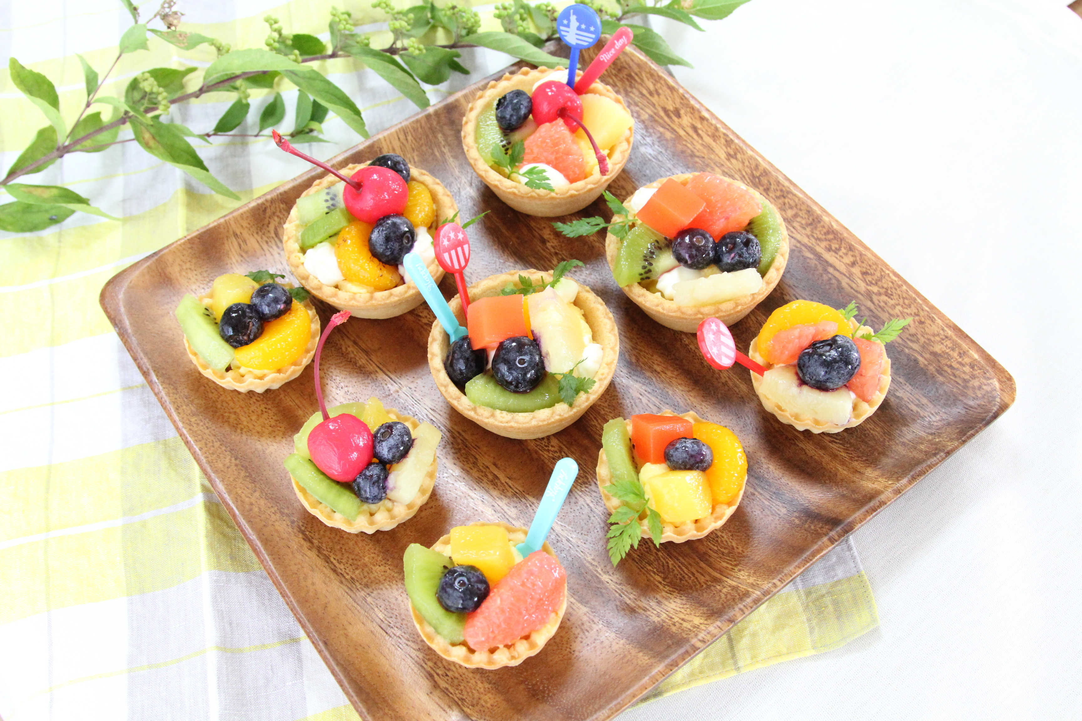 写真映えするのに簡単！「盛るだけフルーツタルト♪」 ホームパーティー 推進委員会