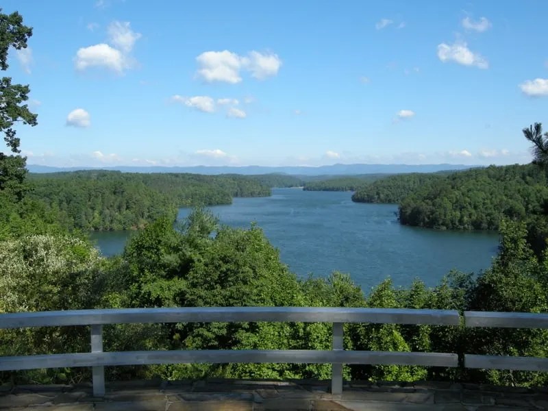 19+ Best Lake Getaways in Virginia (Lake Vacations)