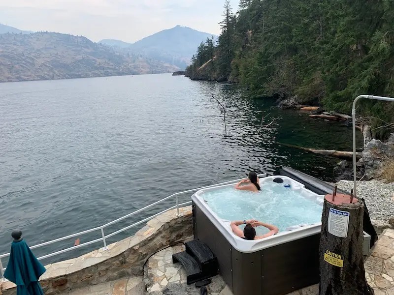 Our Stay in Lake Chelan (Rental House with an Amazing Hot Tub!) Our Adventure Journal