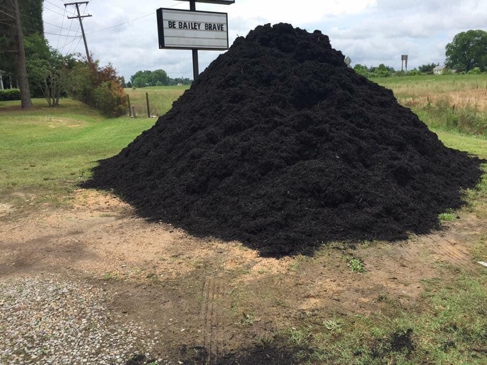 Mulch & Pinestraw Roberts Landscapes