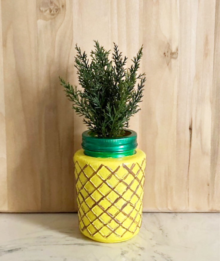 How To Make A Fun DIY Pineapple Jar Planter
