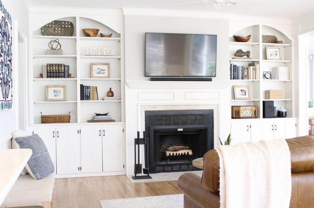 How to Style BuiltIn Shelves with Your Favorite Objects Our Hammock