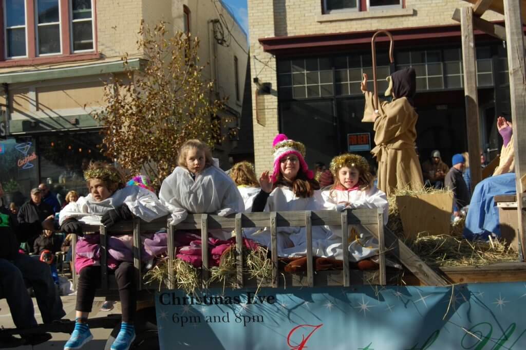 Grafton Christmas Parade 2017 Our Savior Lutheran Church & School