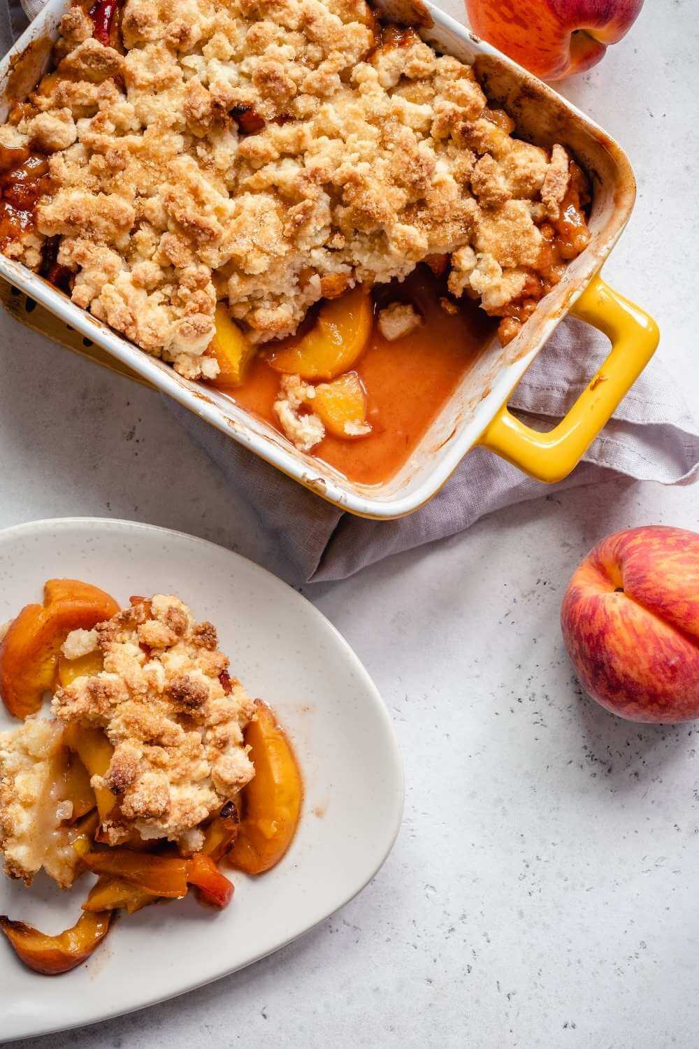 Pioneer Woman's Peach Cobbler With Canned Peaches Table for Seven