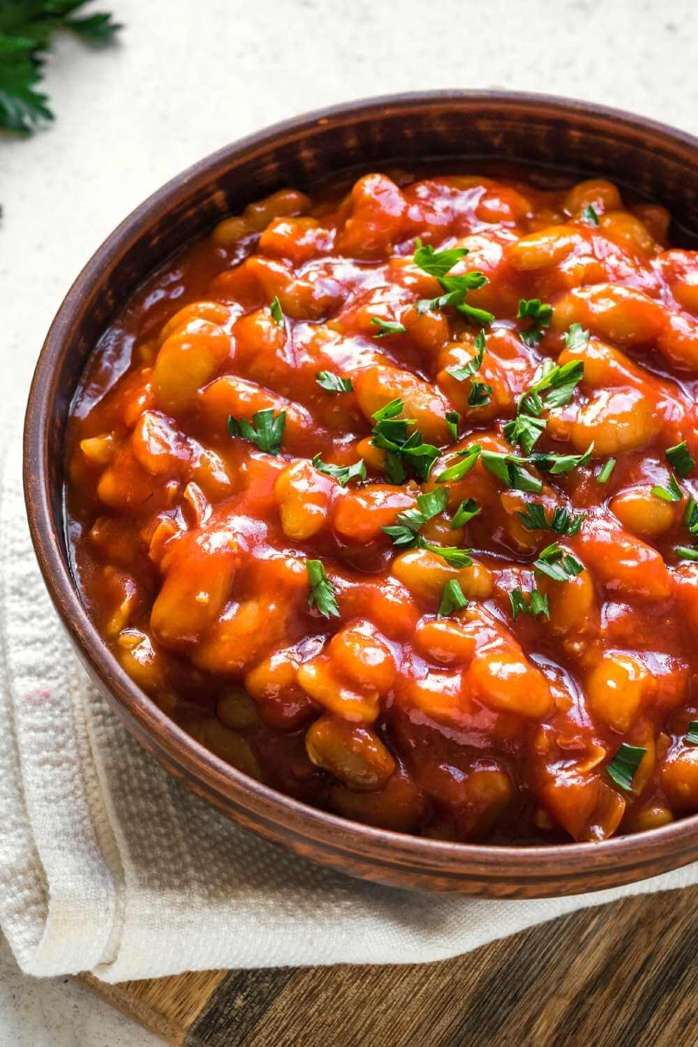 Pioneer Woman's Cowboy Beans Table for Seven