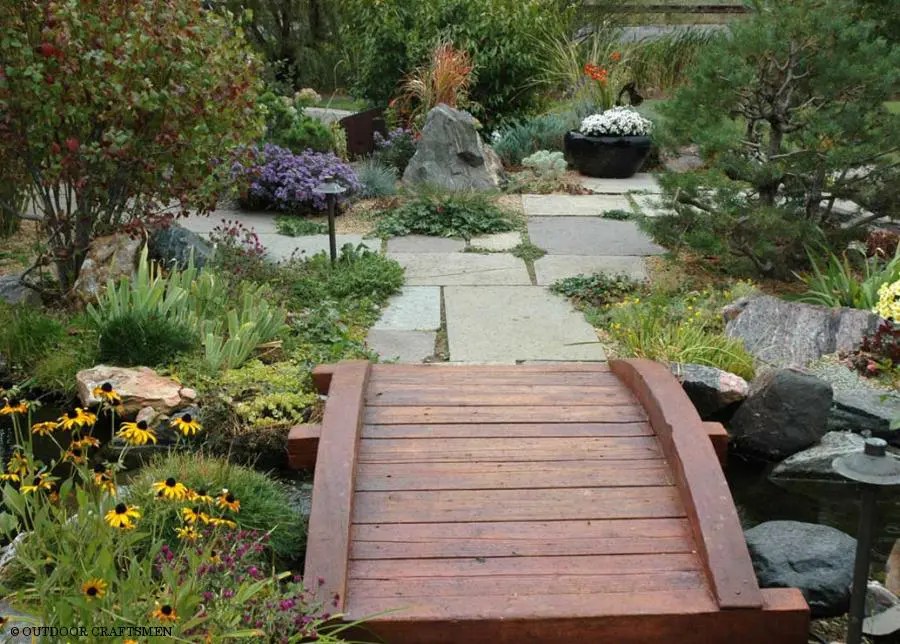 Gaynor Lake Residence Outdoor Craftsmen