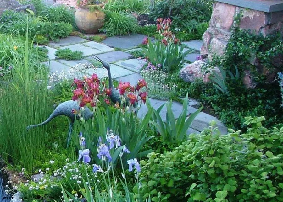 Gaynor Lake Residence Outdoor Craftsmen