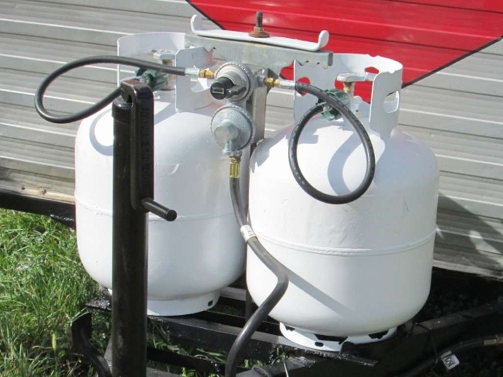 How to Empty a Propane Tank A Safe Guide for Rvers Outdoor Fact
