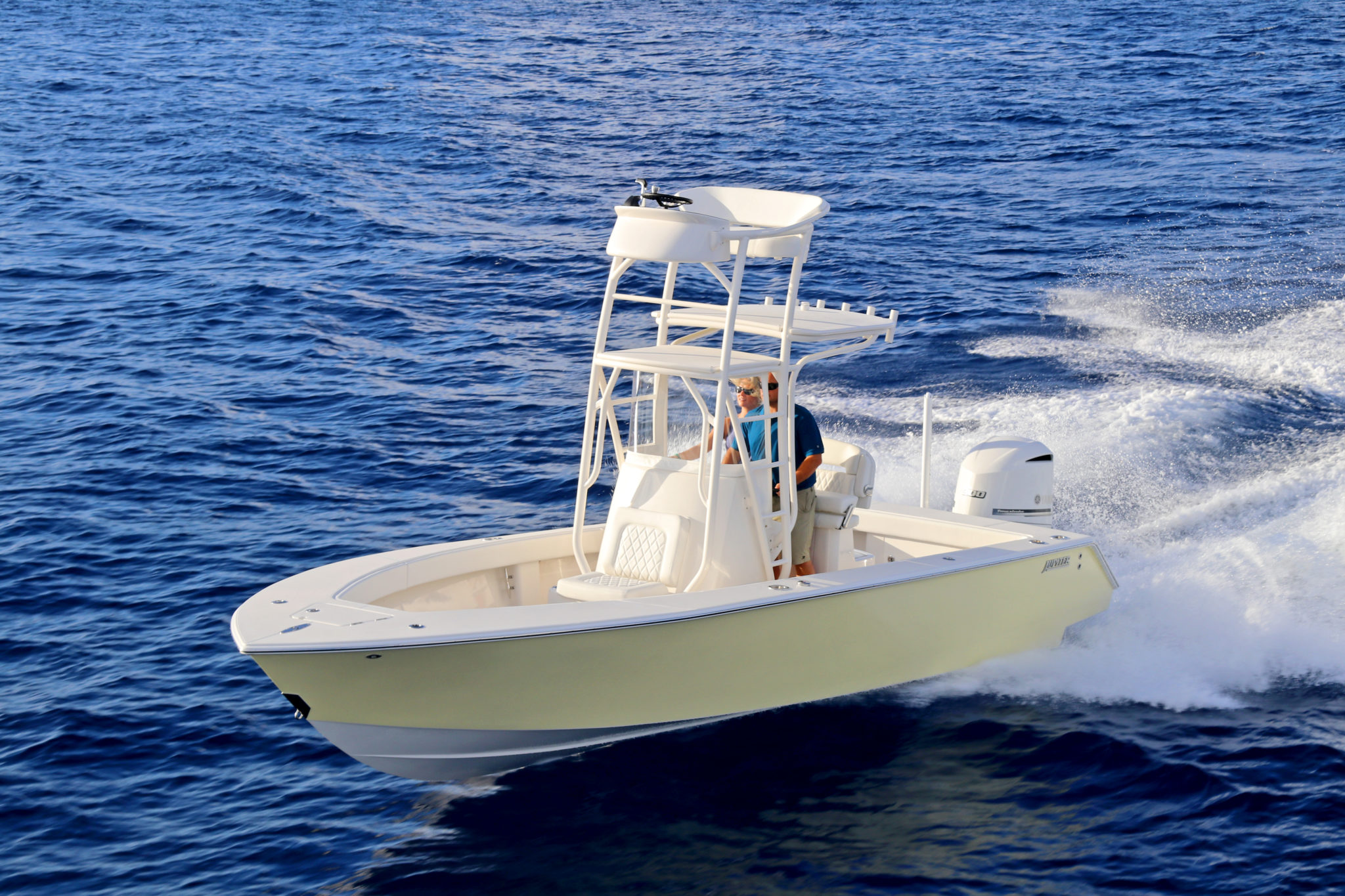 JUPITER 25 BAY Outermost Harbor Marine