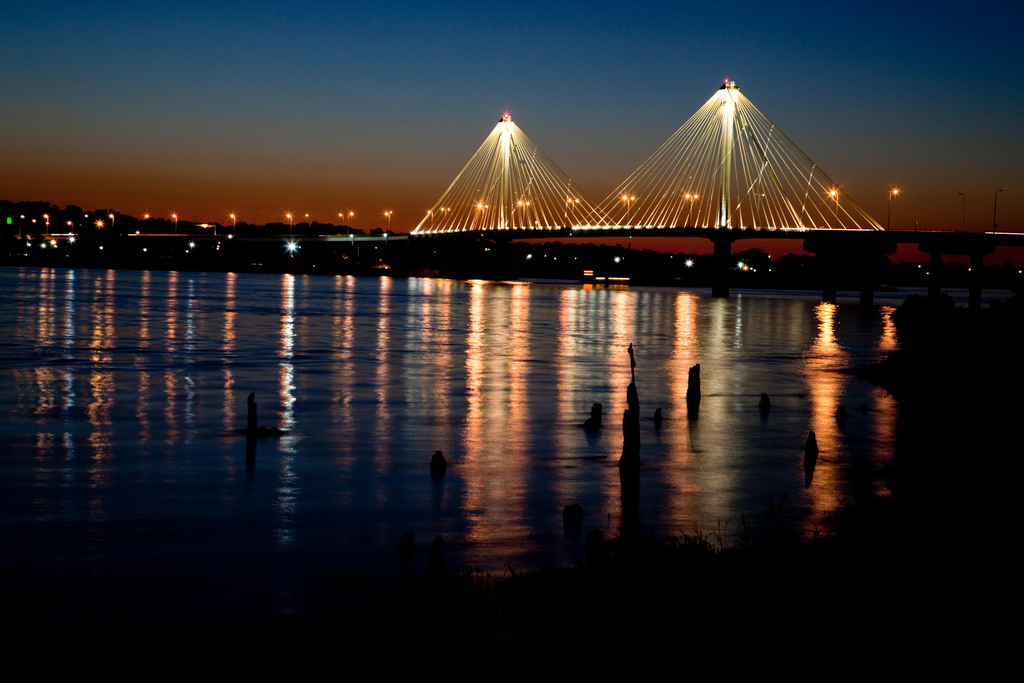 Navigating the Weirdness of Alton, Illinois Out in STL