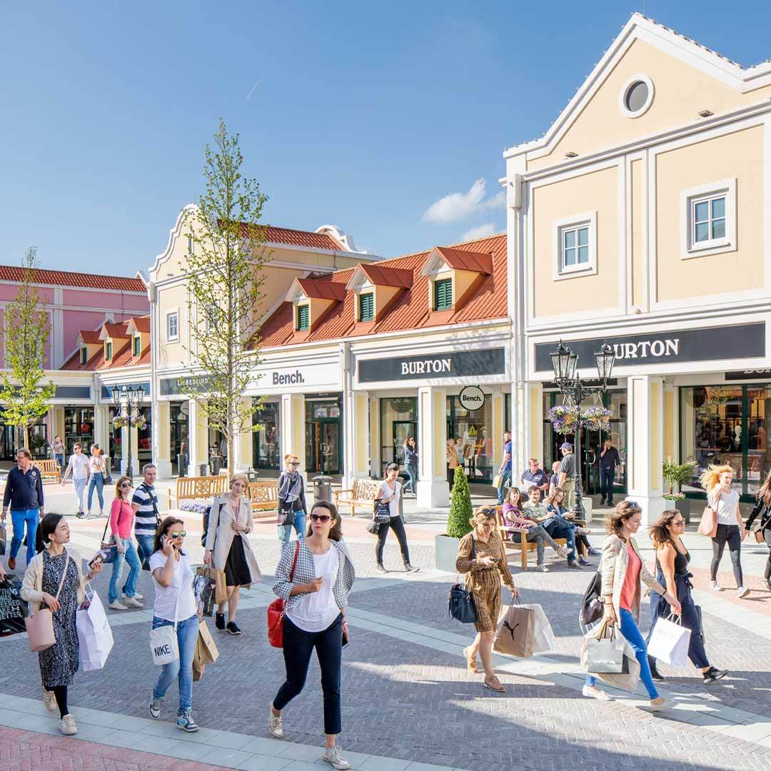Designer Outlet Parndorf Outlet shopping from