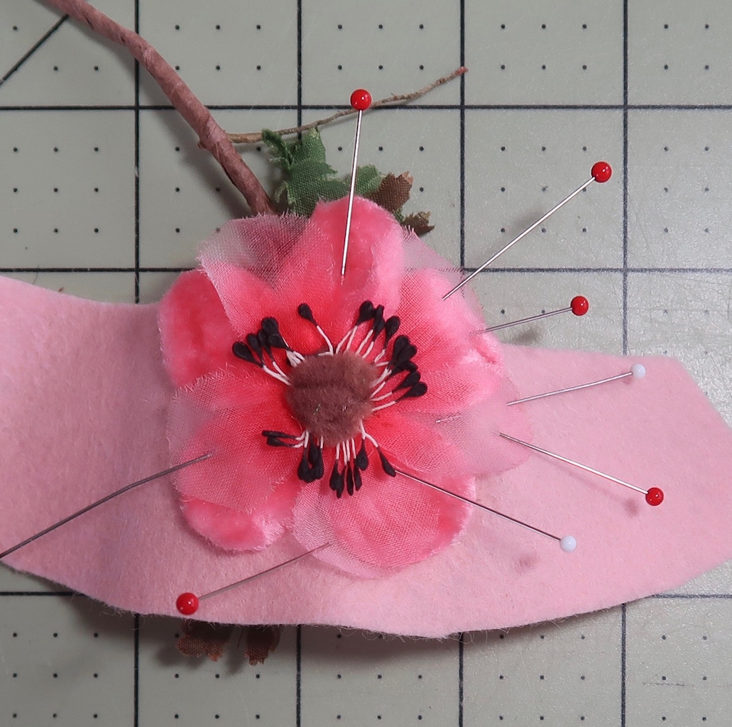 Howto fix a vintage silk flower …out of a portrait