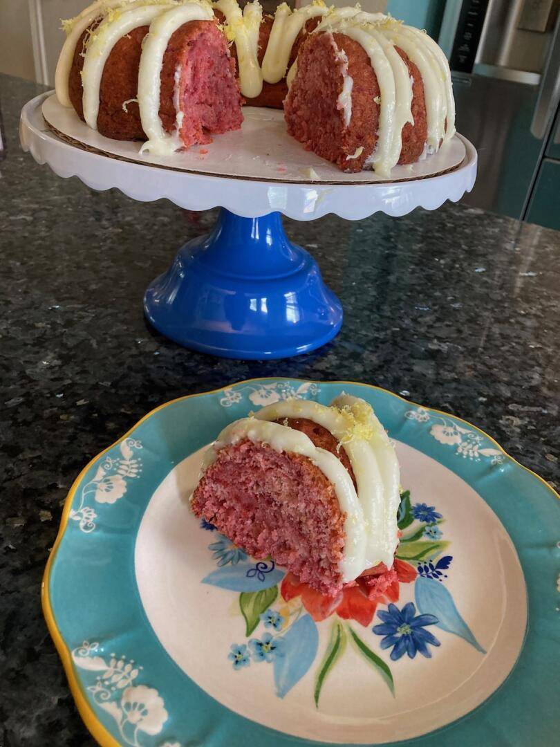 A Dozen Sweet Treats that Start with a White Cake Mix Out of the Box