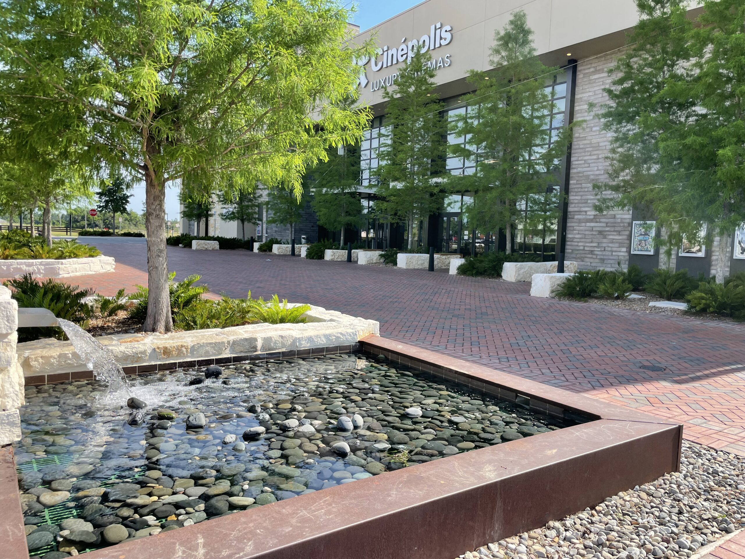 Hamlin by Dix.Hite OUTSIDE Collab