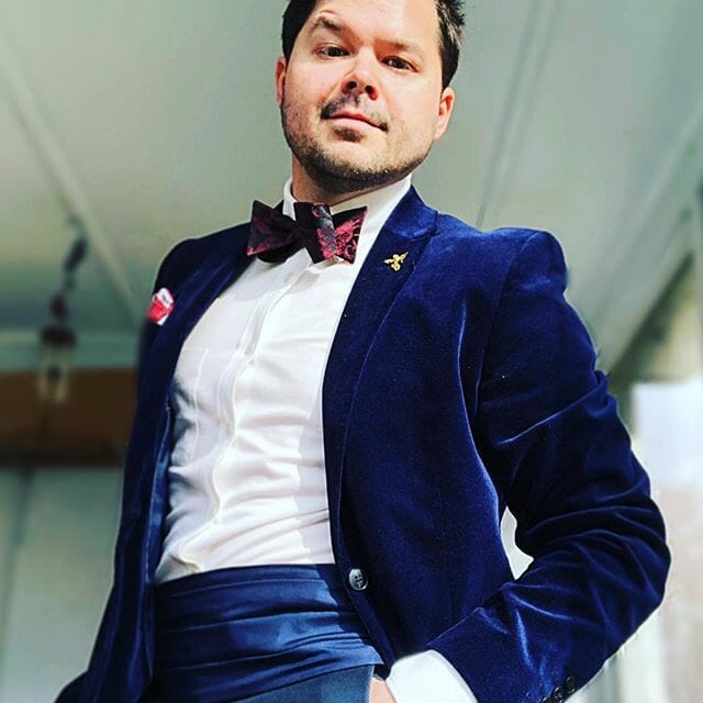 How To Wear A Cummerbund The Ultimate Guide