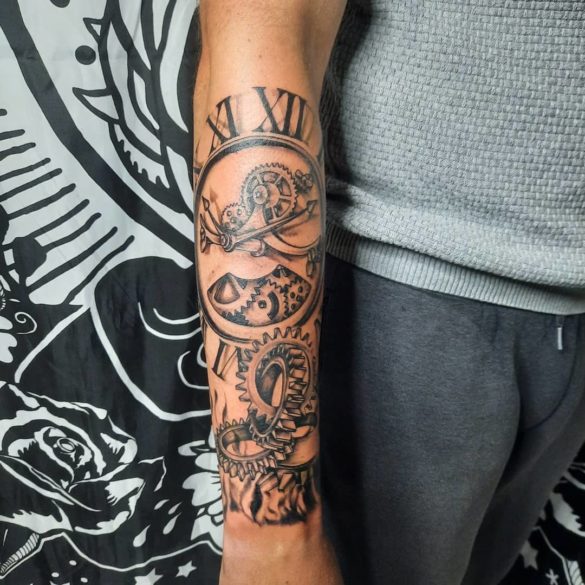 20+ Amazing Clockwork Tattoos For 2024!