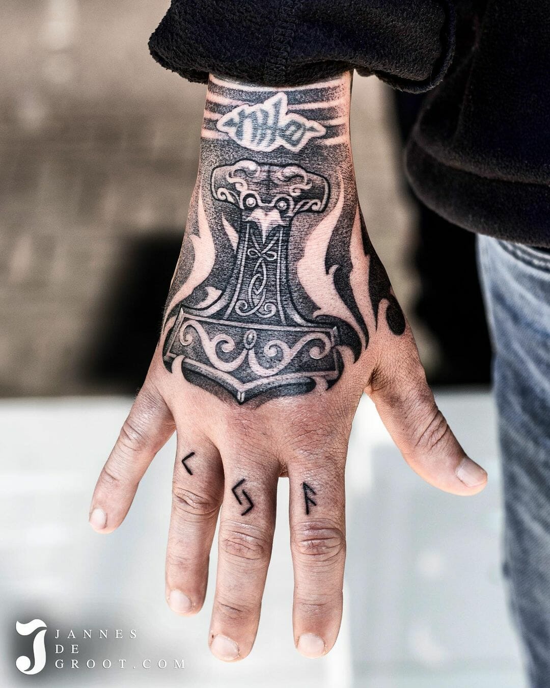 101 best hammer tattoo ideas you have to see to believe!