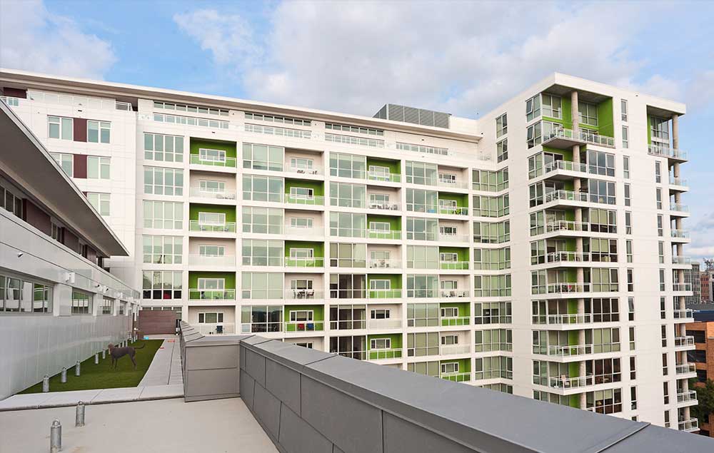 EXTERIOR08 Ovation 309