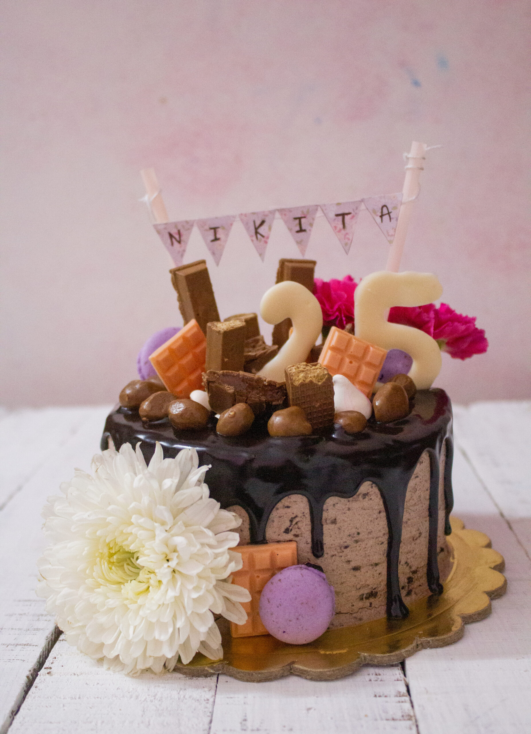 How to Decorate Cakes with Fresh Flowers Oven Bytes