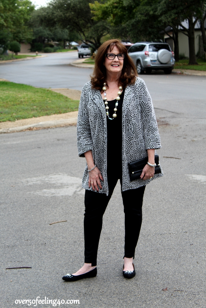 what to wear with purple bike shorts for women over 50