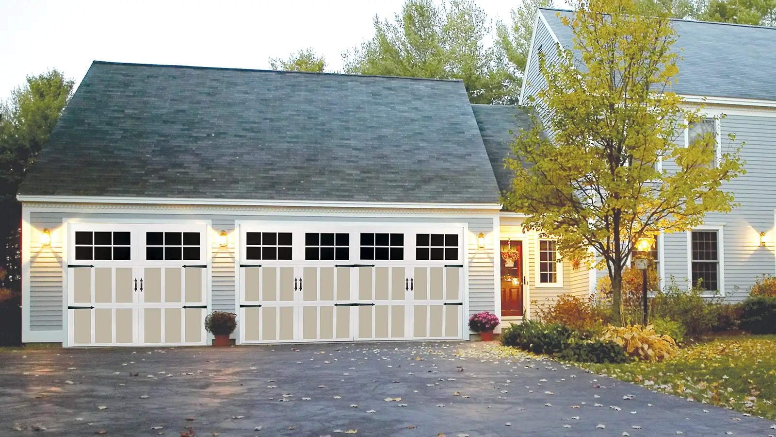 Carriage House Collection Overhead Door Company of Tulsa™