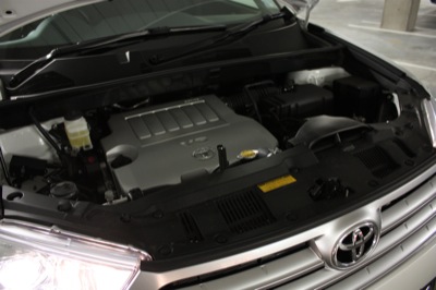 ROAD TEST: Toyota Highlander 2WD – OVERSTEER