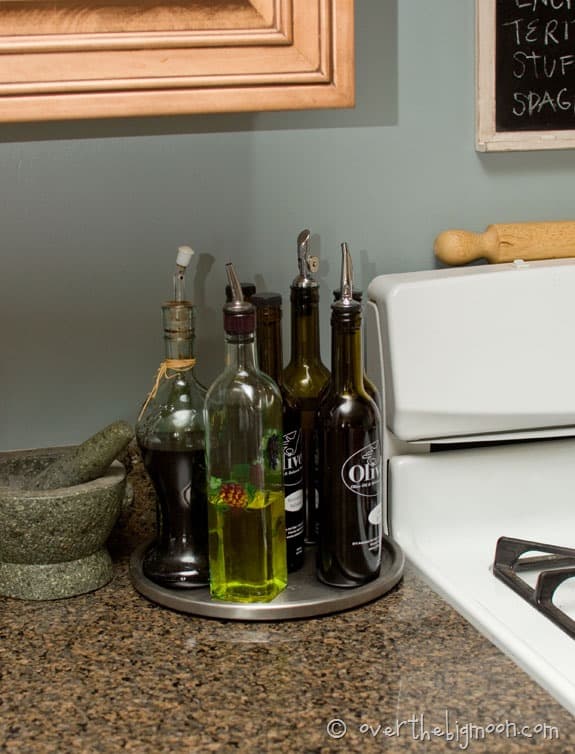 Organizing Oils and Vinegar
