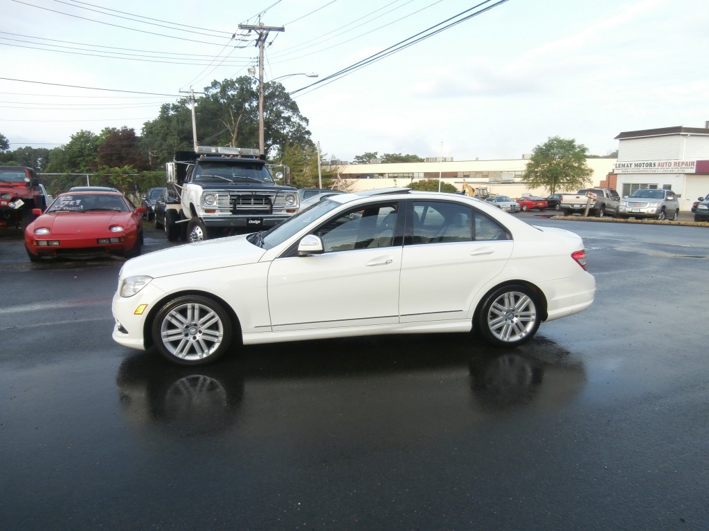 2009 MercedesBenz C300 Over the Edge Automotive
