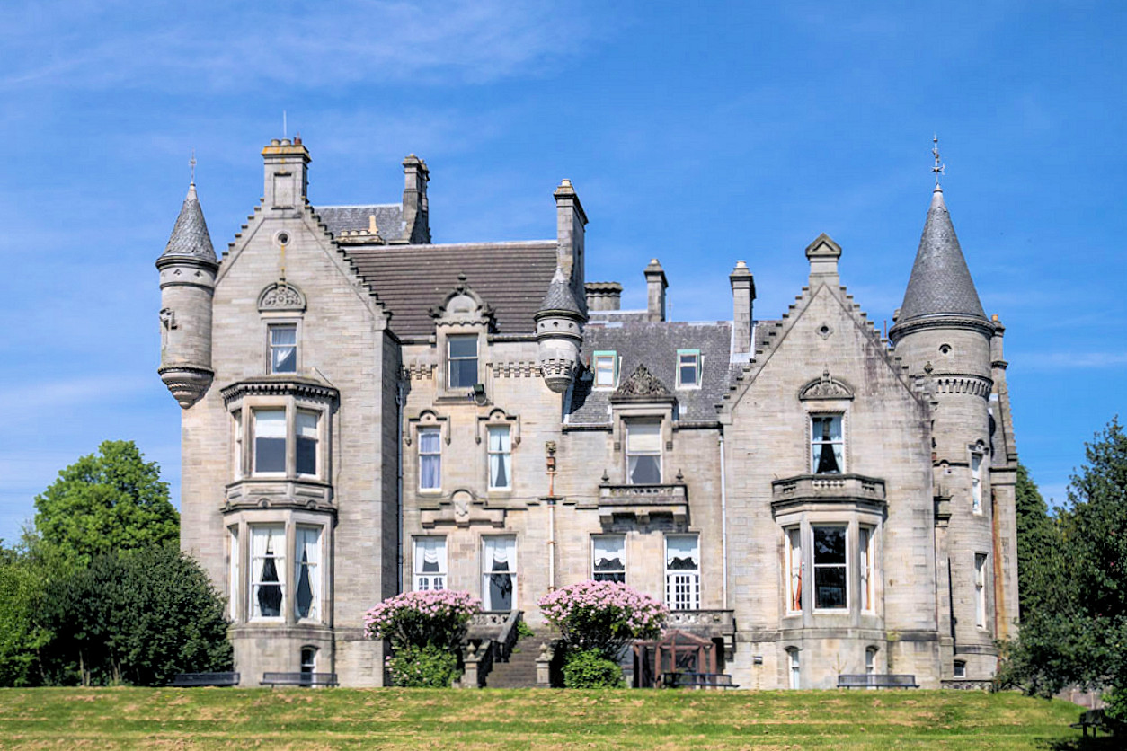 Gallery Overtoun House