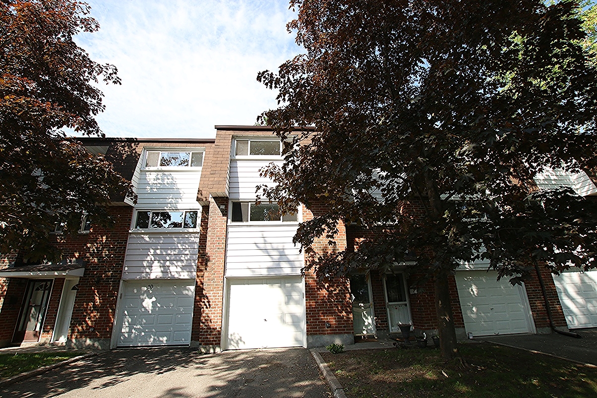 2296 Orient Park Drive unit 11 OVIPPM Ottawa VIP Property Management