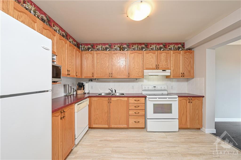 6296 SABLEWOOD, Orleans, Ontario OVIPPM Ottawa VIP Property Management