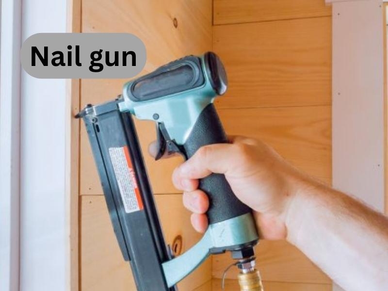 Nail gun VS Staple gun Which one is right for you?
