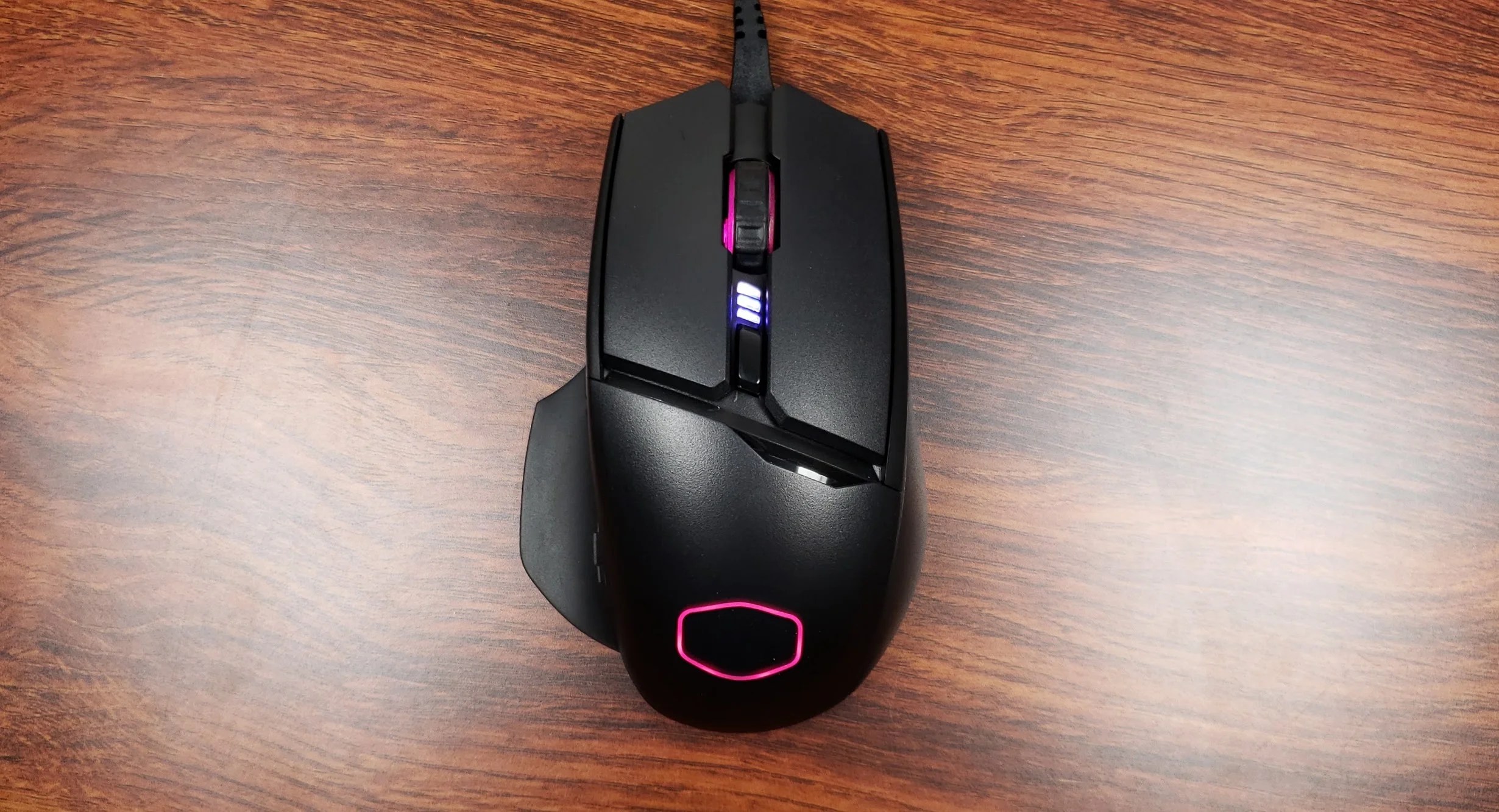 Cooler Master MM830 Gaming Mouse Review IGN