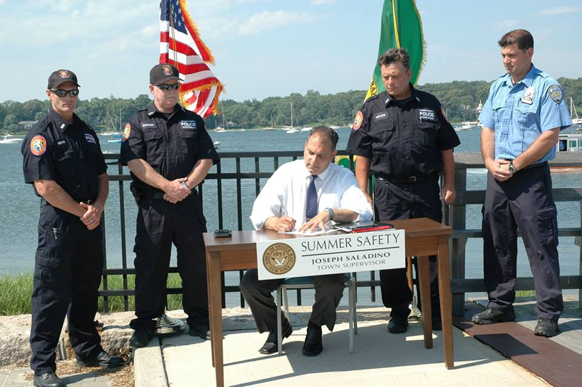 Supervisor Signs Order to Make Our Waters Safer This Holiday Town of