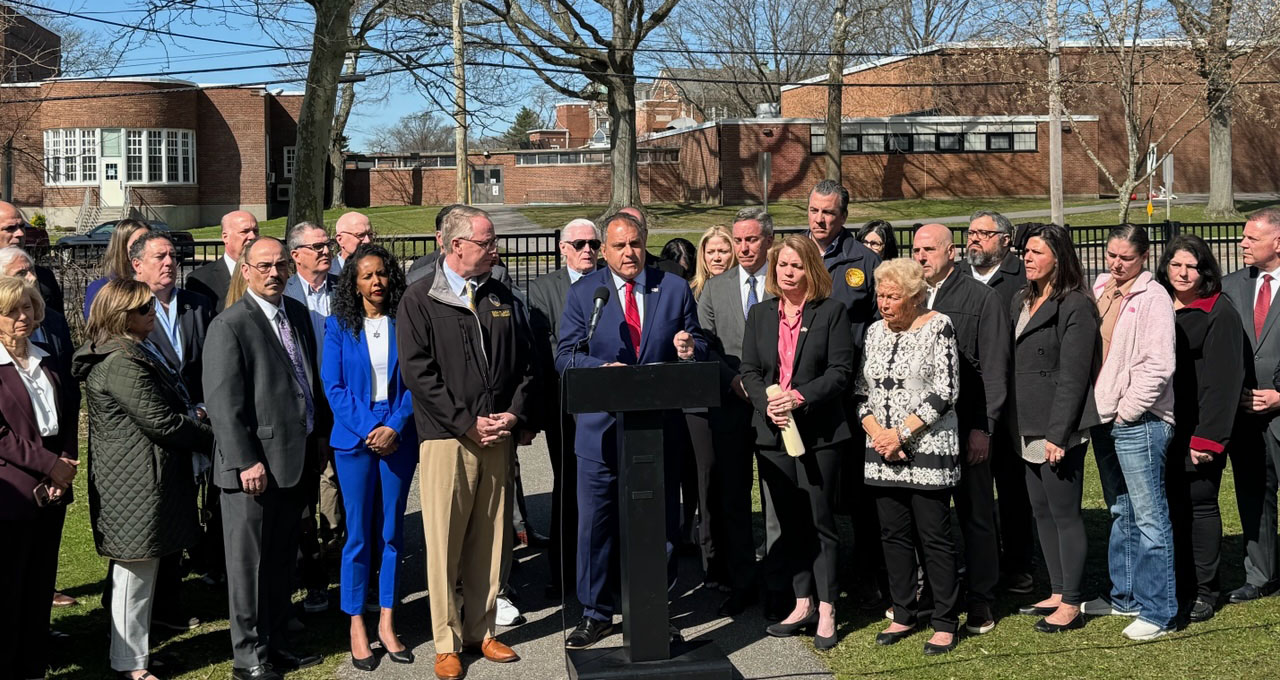 Town Supervisors, State, County, Village and School Officials Unite